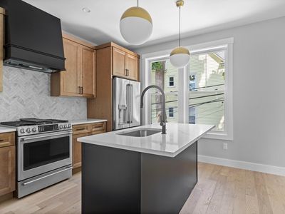 118-118R Homes Ave #2, Dorchester, MA, 02122