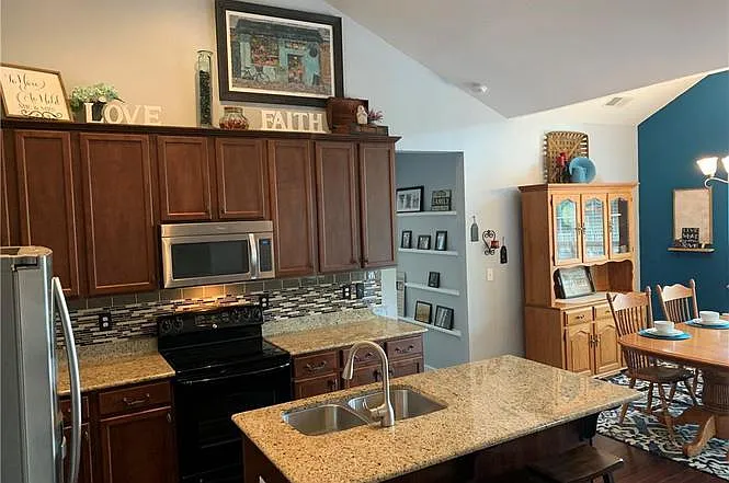 14722 Inter Milan Way — Photo 36