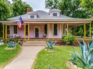 302 W Heard St, Cleburne, TX 76033
