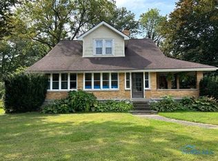 7017 State Route 105, Pemberville, OH 43450