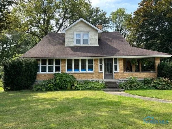 7017 State Route 105, Pemberville, OH 43450