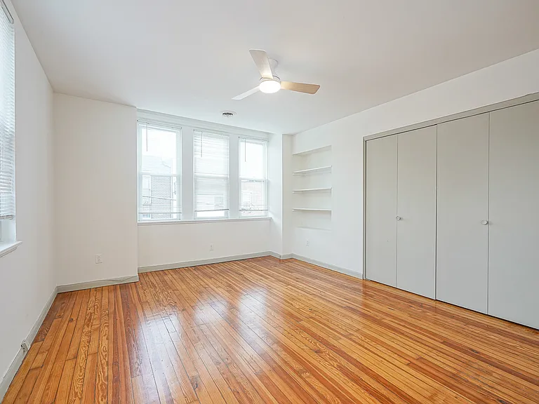 1714 S 4th St #2F — Photo 9
