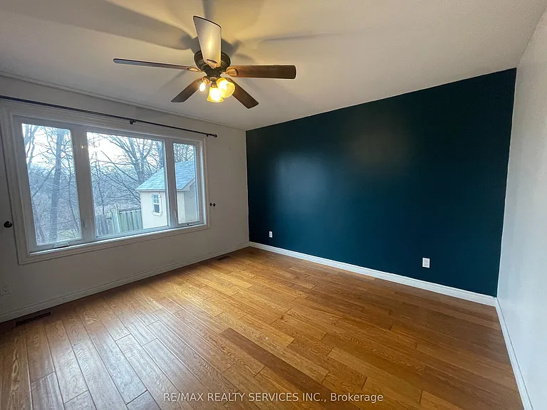 109 River Rd — Photo 8