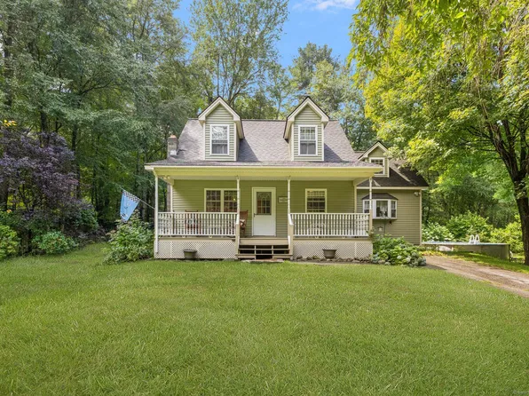 152 Cherry Hill Road, Pomfret, CT 06259