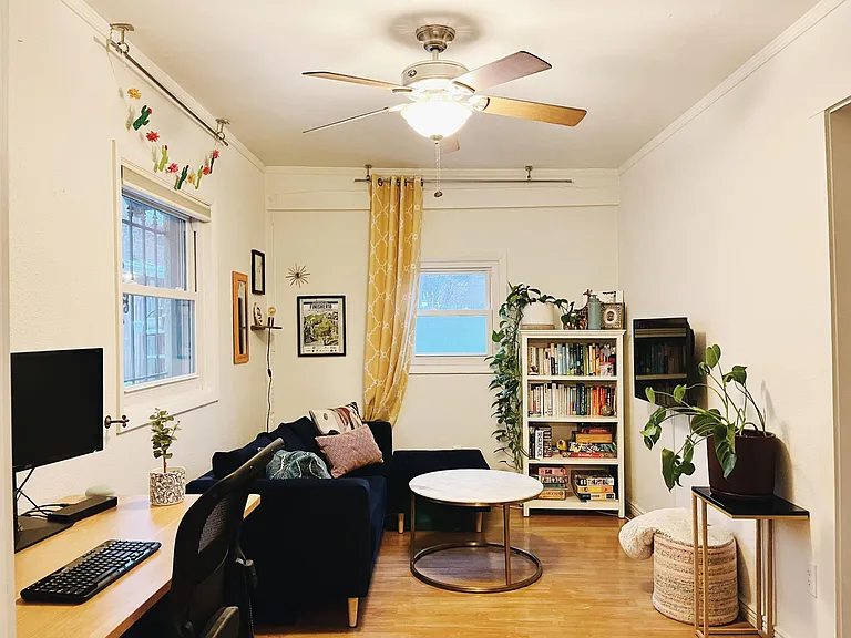 1059 N Emerson St #C — Photo 14