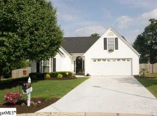9 Furwood Ct, Greer, SC 29650