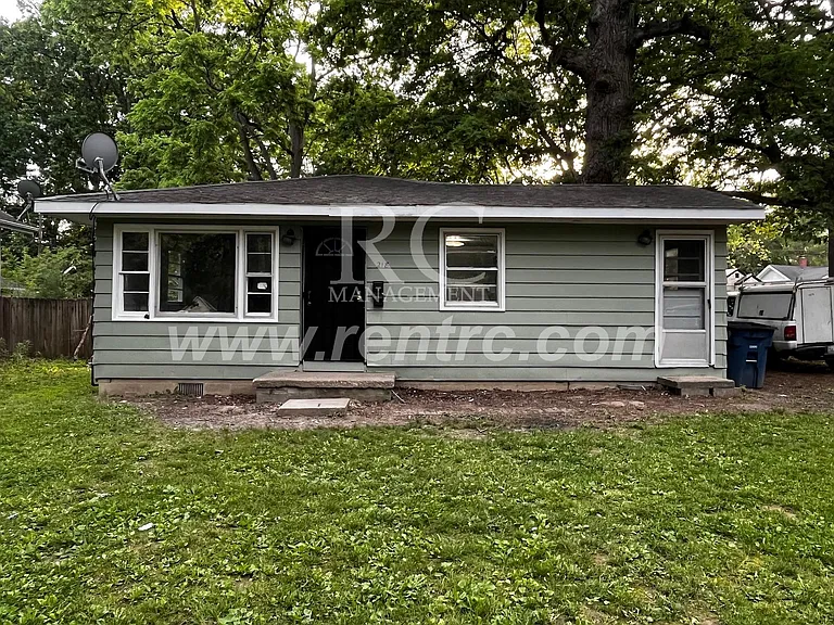 218 Tennessee Ave — Photo 1