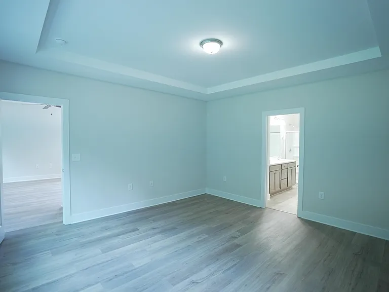 919 Hillman Ln — Photo 17