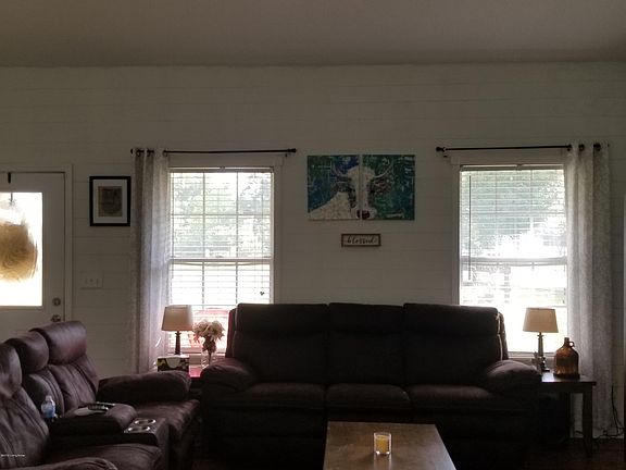 3rd image of 215 Evelyn Dr