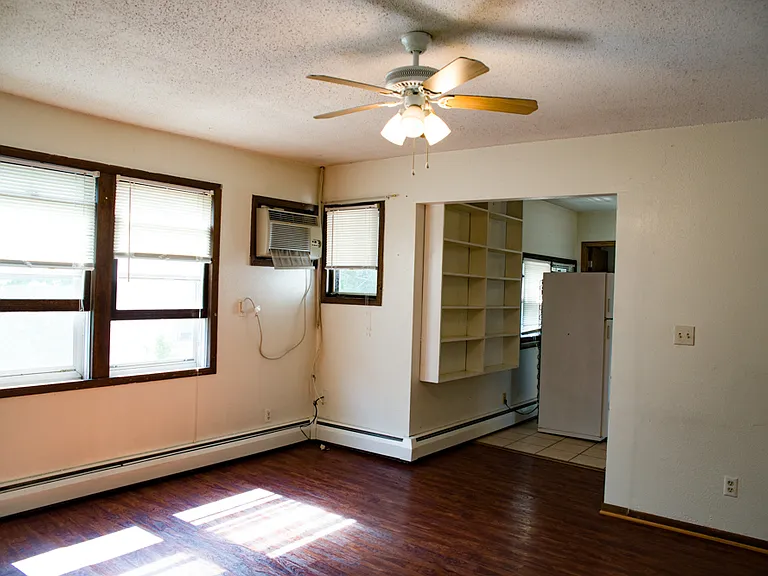 513 8th Ave SE #1 — Photo 4
