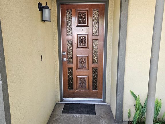 4th image of 3317 W Hillsdale Ave