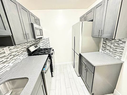 2nd image of 3225 Johnson Ave APT 1J
