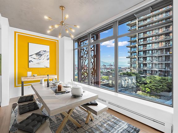 4th image of 128 Cordova St W #1806