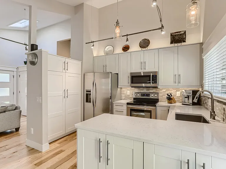 4418 Driftwood Pl — Photo 13