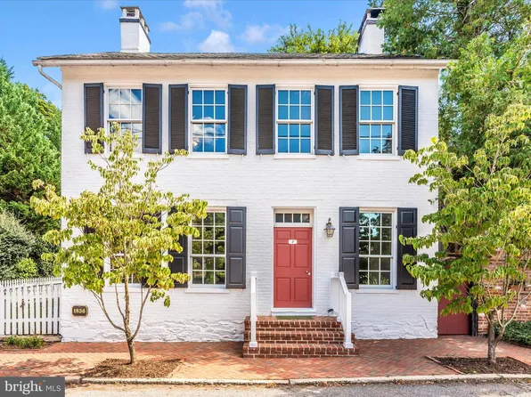 7 W Main St, Burkittsville, MD 21718