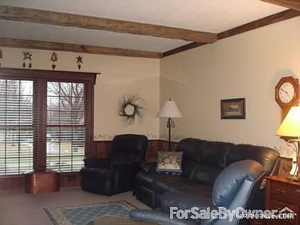 4th image of 16432 Old Chippewa Trl