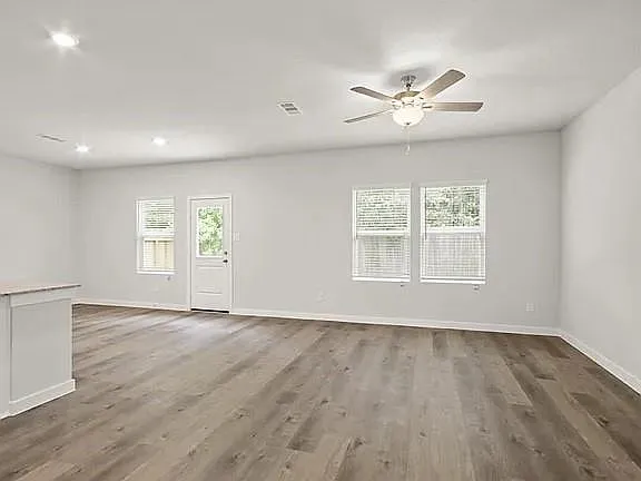 298 Brazen Forest Trl — Photo 5