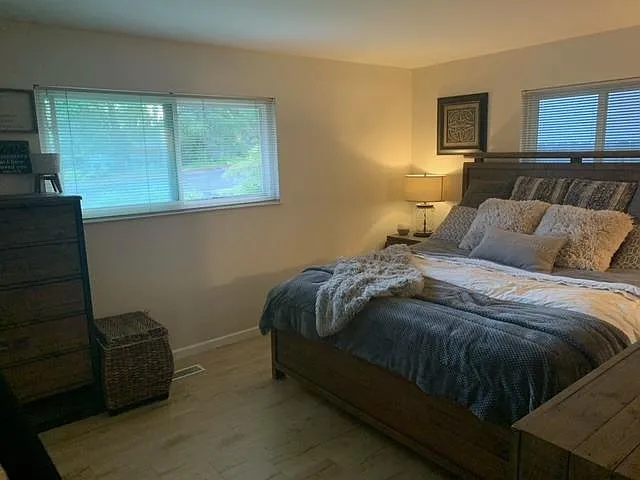 7855 Greenridge Way — Photo 6