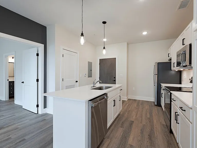 Shadow Creek West New Apartments — Photo 29
