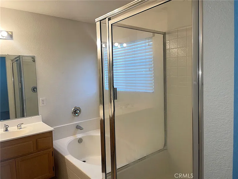 13533 Princeton Dr — Photo 9