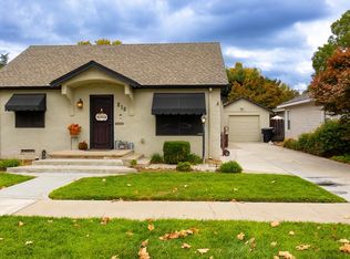 210 Palm Ave, Ripon, CA 95366