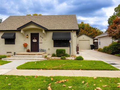 210 Palm Ave, Ripon, CA, 95366