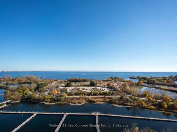 20 Shore Breeze Dr #1209, Toronto, ON M8V 0C7