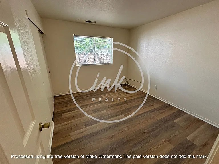 1294 Alicia Cir — Photo 16
