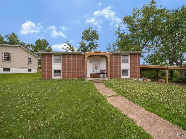 7 Southview Dr, Rolla, MO 65401