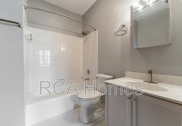 243 E 11th St #3 — Photo 9