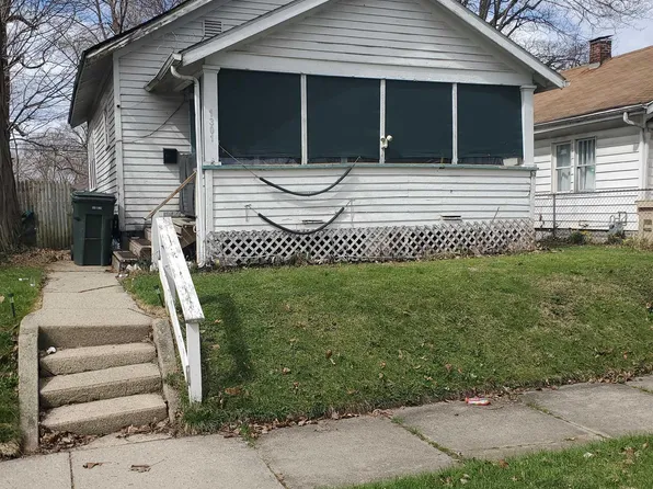1301 N Brookfield St, South Bend, IN 46628