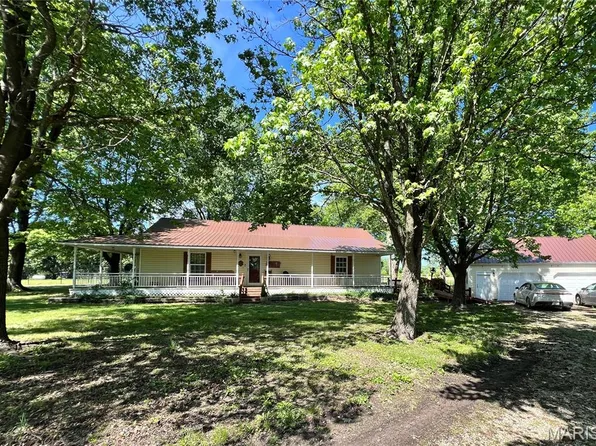 13911 Challenger Dr, Dixon, MO 65459
