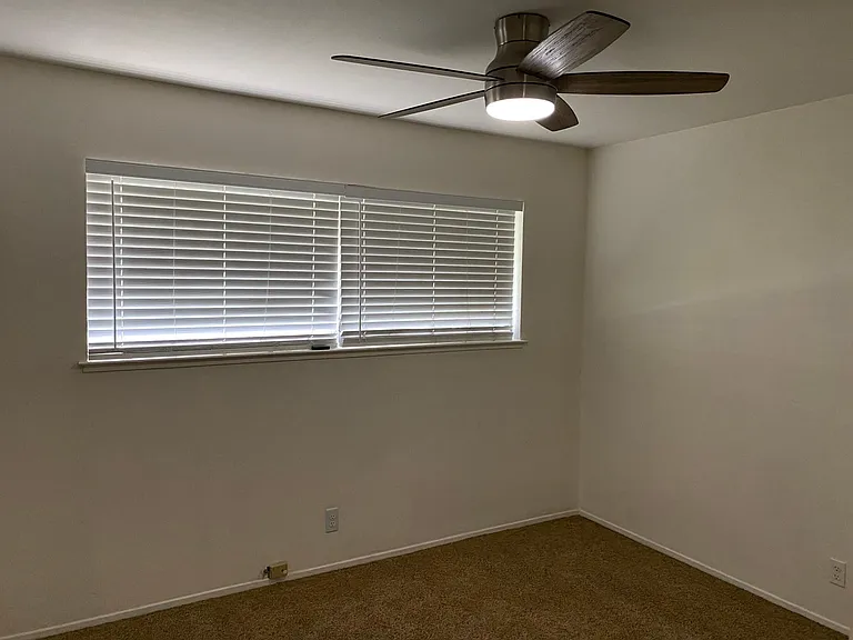443 E Latimer Ave #1 — Photo 22