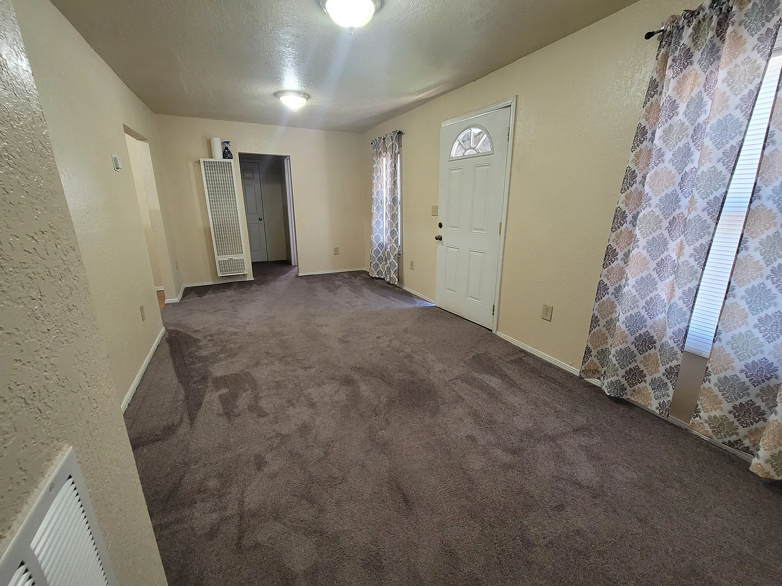 2404 Idaho St — Photo 3