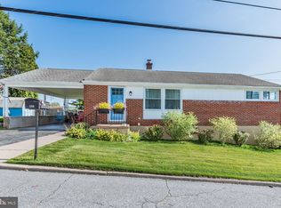 598 Ridge Ave, Harrisburg, PA 17111