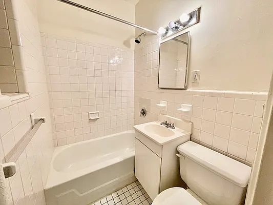 Rented by Compass | media 5