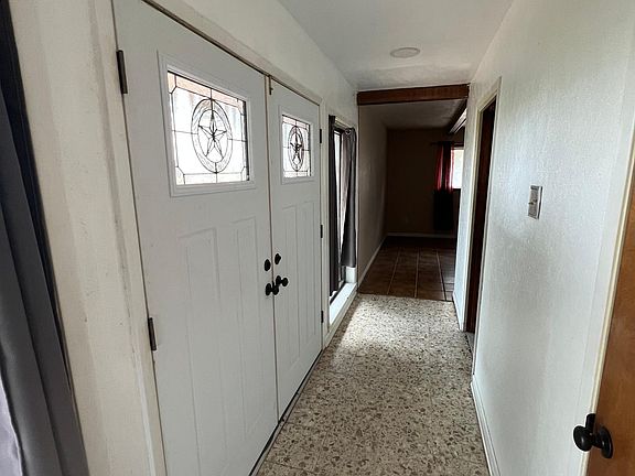 4th image of 3111 S Brahma Blvd