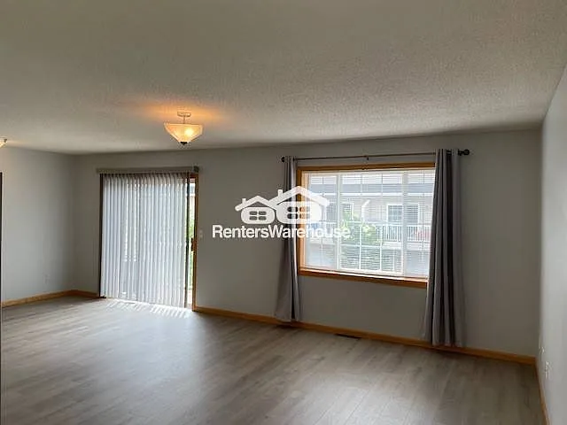2541 Cobble Hill Ct #L — Photo 6