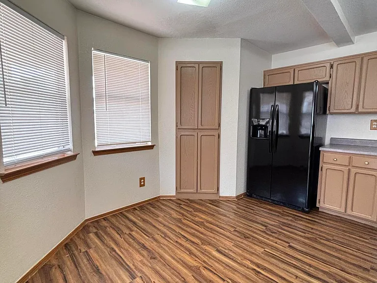 7440 Luz De Lumbre Ave — Photo 5