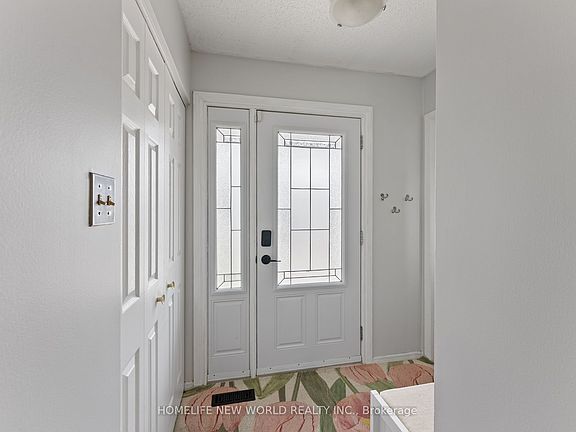 4th image of 1445 Aldersbrook Rd