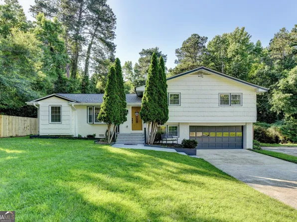 3510 Mill Creek Ln SW, Marietta, GA 30060