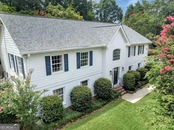 3129 Rockaway Rd, Chamblee, GA 30341