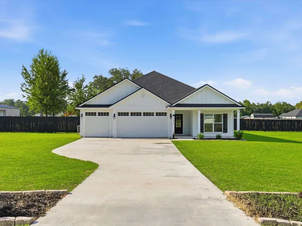 347 Golden Loop, Crawfordville, FL 32327