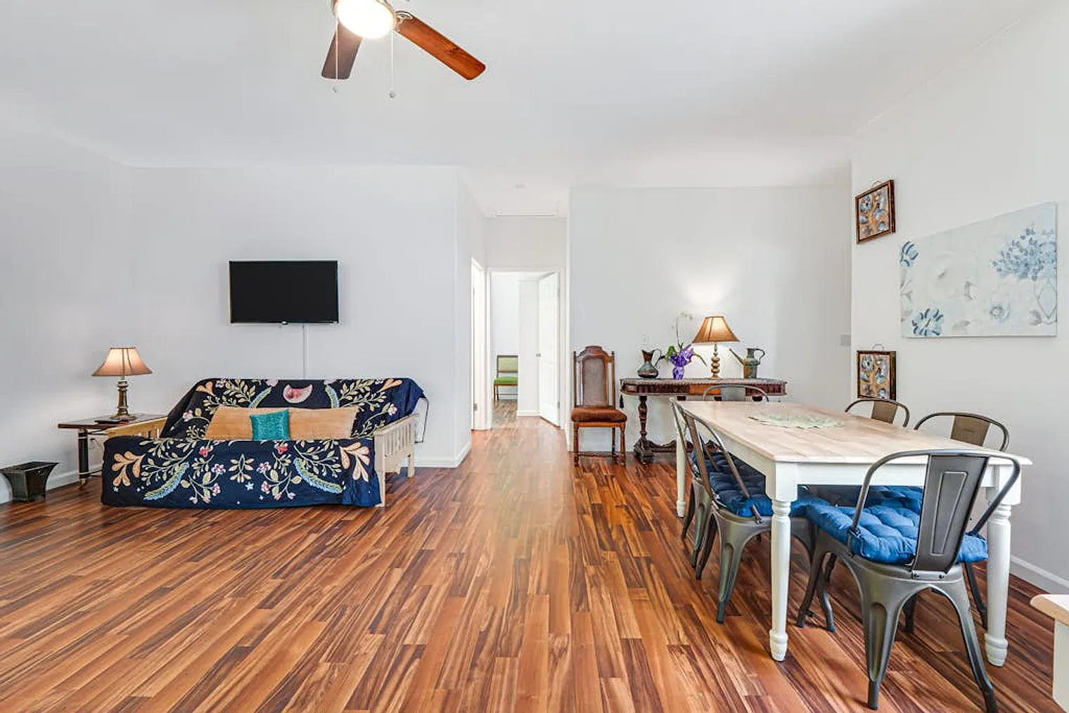 6 bed, 4.0 bath, 1851 sqft, $5,569 — Photo 1