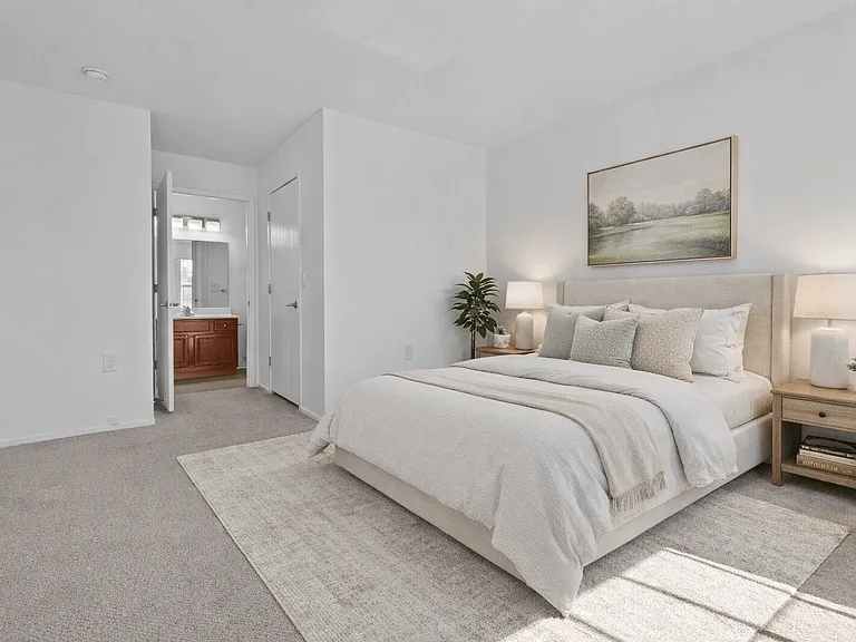 Canton Club Apartments - Canton, MI — Photo 12
