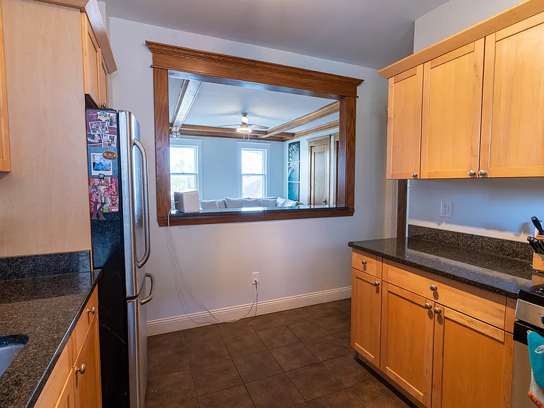 1110 W 25th St #302 — Photo 10