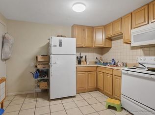 12 Woodman Way APT 2, Newburyport, MA 01950