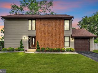 12 Overton Rd, East Windsor, NJ 08520