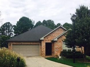 2552 E Neely Pl, Fayetteville, AR 72701