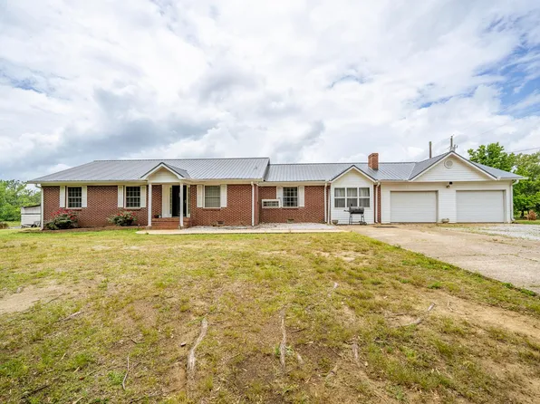 8809-22 State Hwy S, Michie, TN 38357